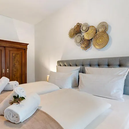 Km Style 4 Apartment *